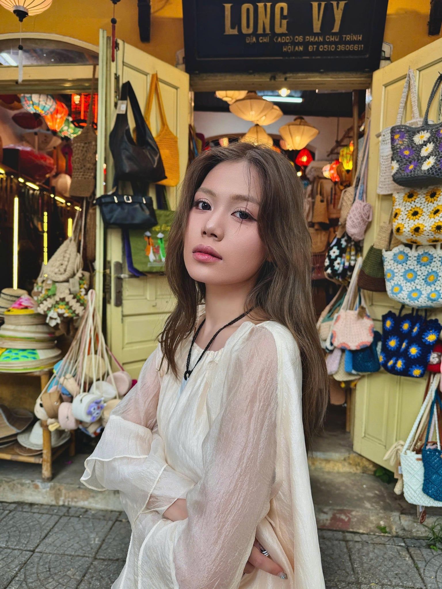 Áo tơ tay bồng Chiffon Long Sleeve Ruffled Top