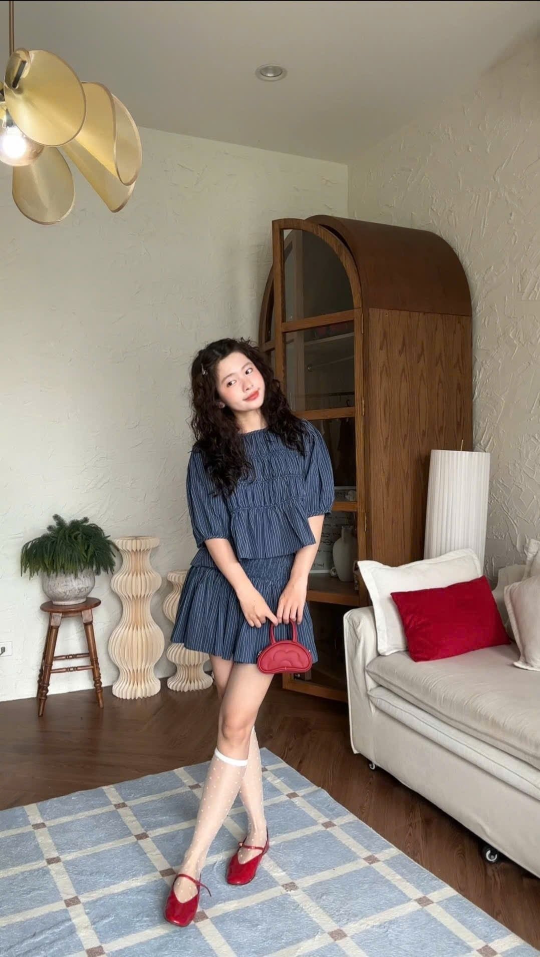 Set áo babydoll và chân váy Striped Ruffled Puff Sleeve Set nhiều màu