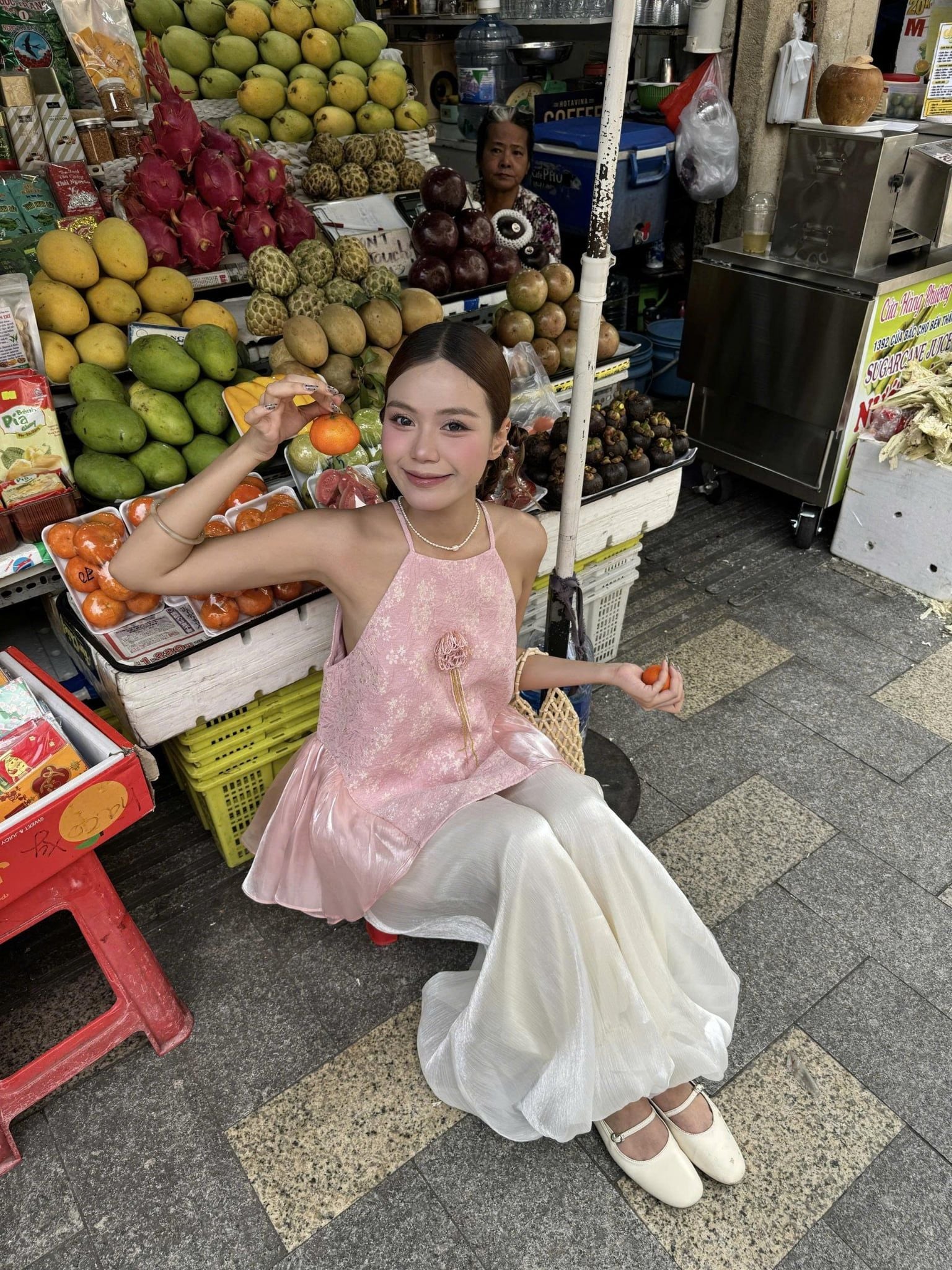 Áo yếm Dư Họa