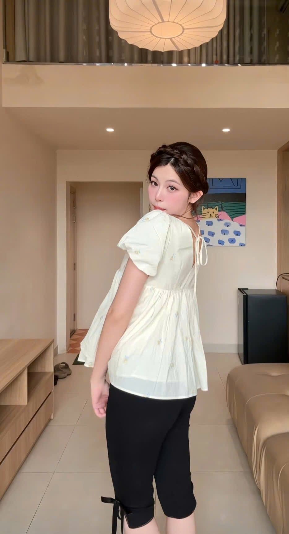 Áo babydoll Butter V Neck Puff Sleeve Babydoll Top nhiều màu