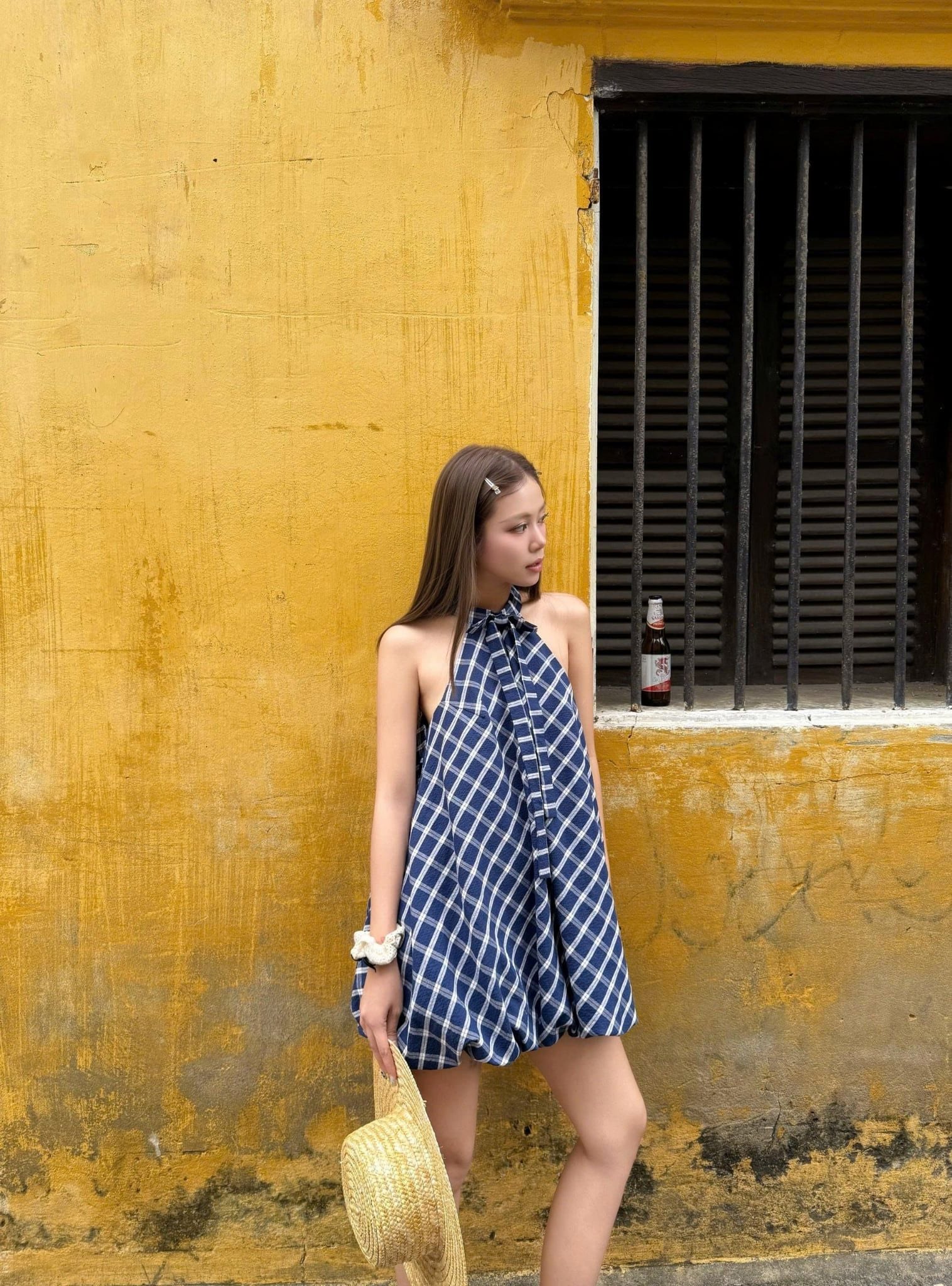 Váy cổ yếm kẻ caro Blue Checked Halter Neck Puff Mini Dress