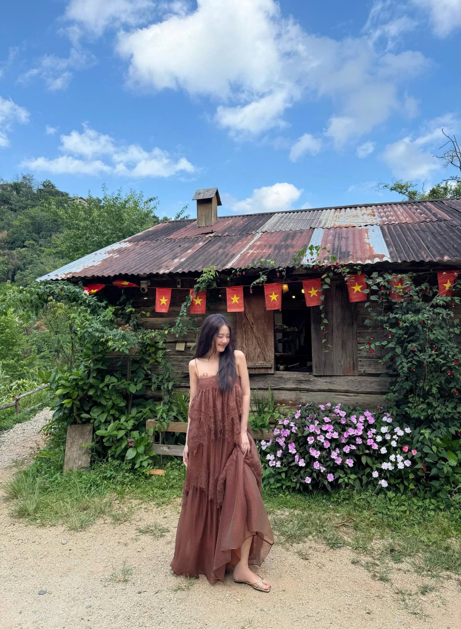 Váy maxi 2 dây Lace Chiffon Tiered Layered Maxi Dress nhiều màu