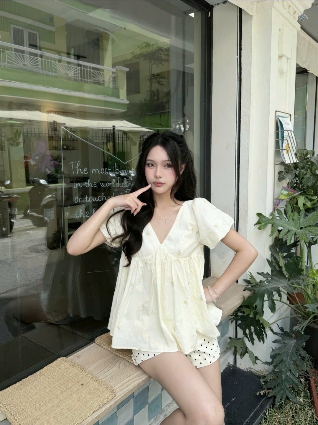 Áo babydoll Butter V Neck Puff Sleeve Babydoll Top nhiều màu