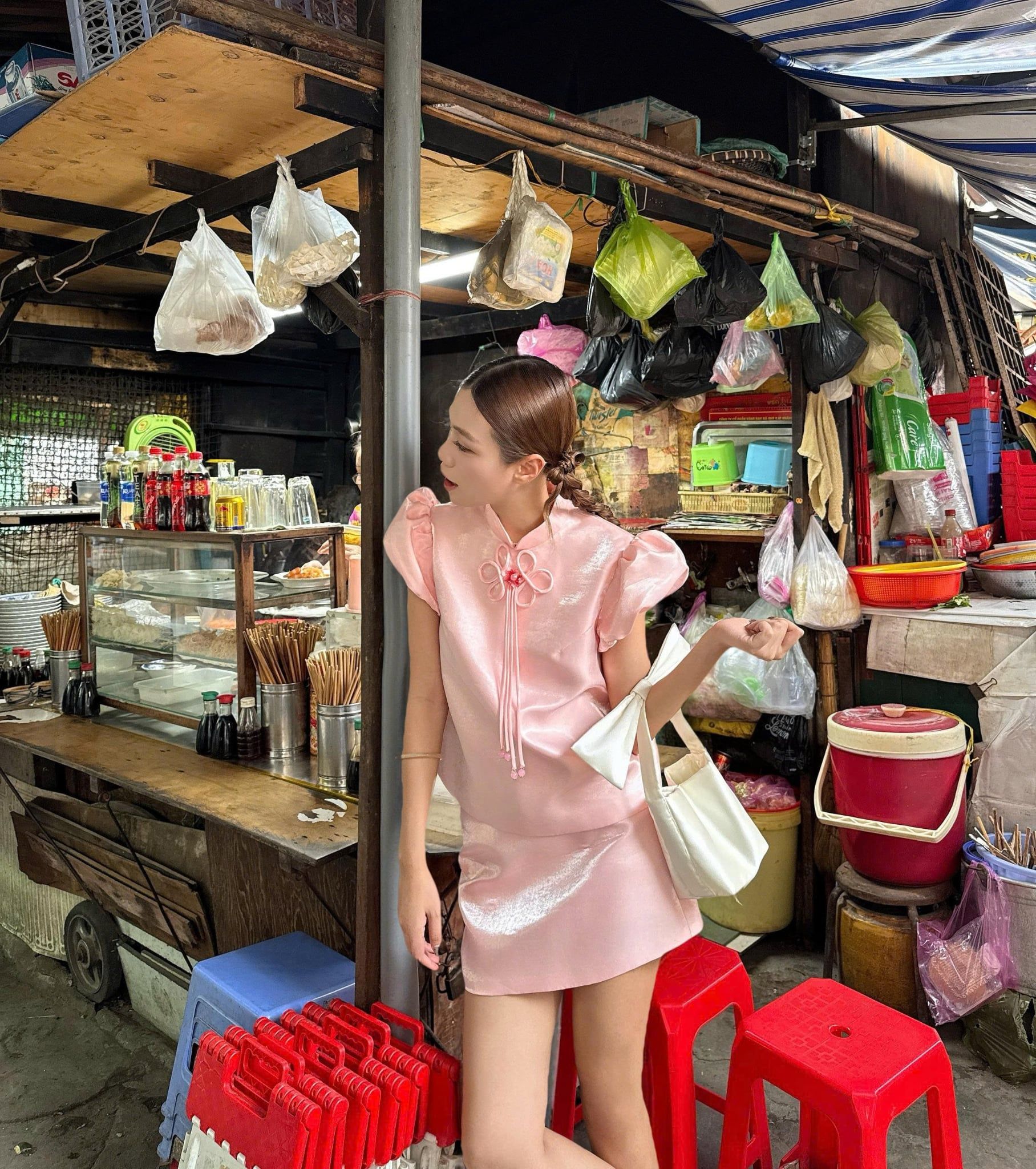 Set áo và chân váy Mặc Linh