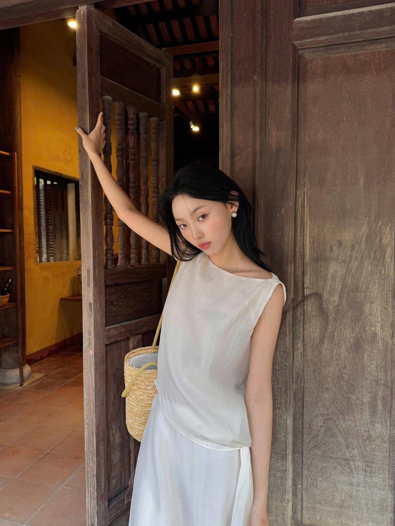 Set áo và chân váy Cream Muslin Tie Waist Set