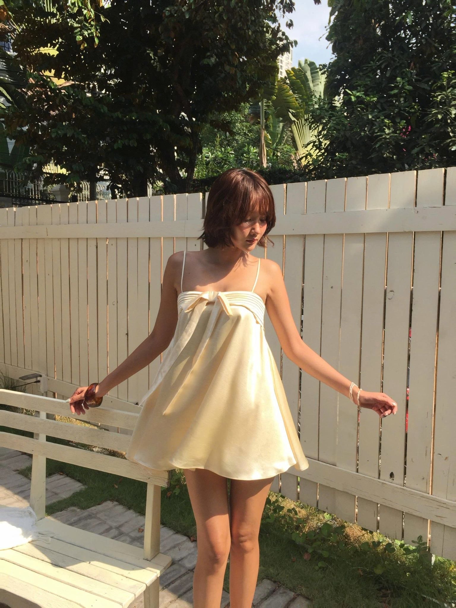Váy lụa cột nơ Satin Bow Strapless Mini Dress nhiều màu