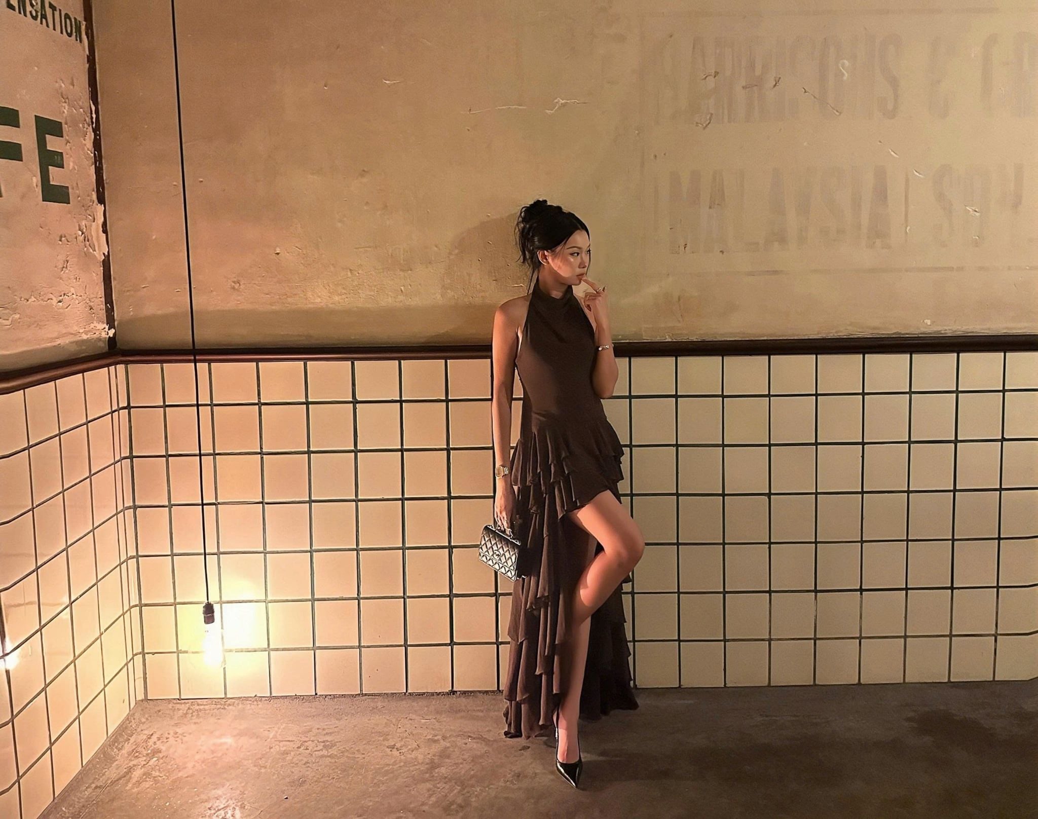 Váy maxi dáng yếm Brown Sheer Ruffle High Low Maxi Dress