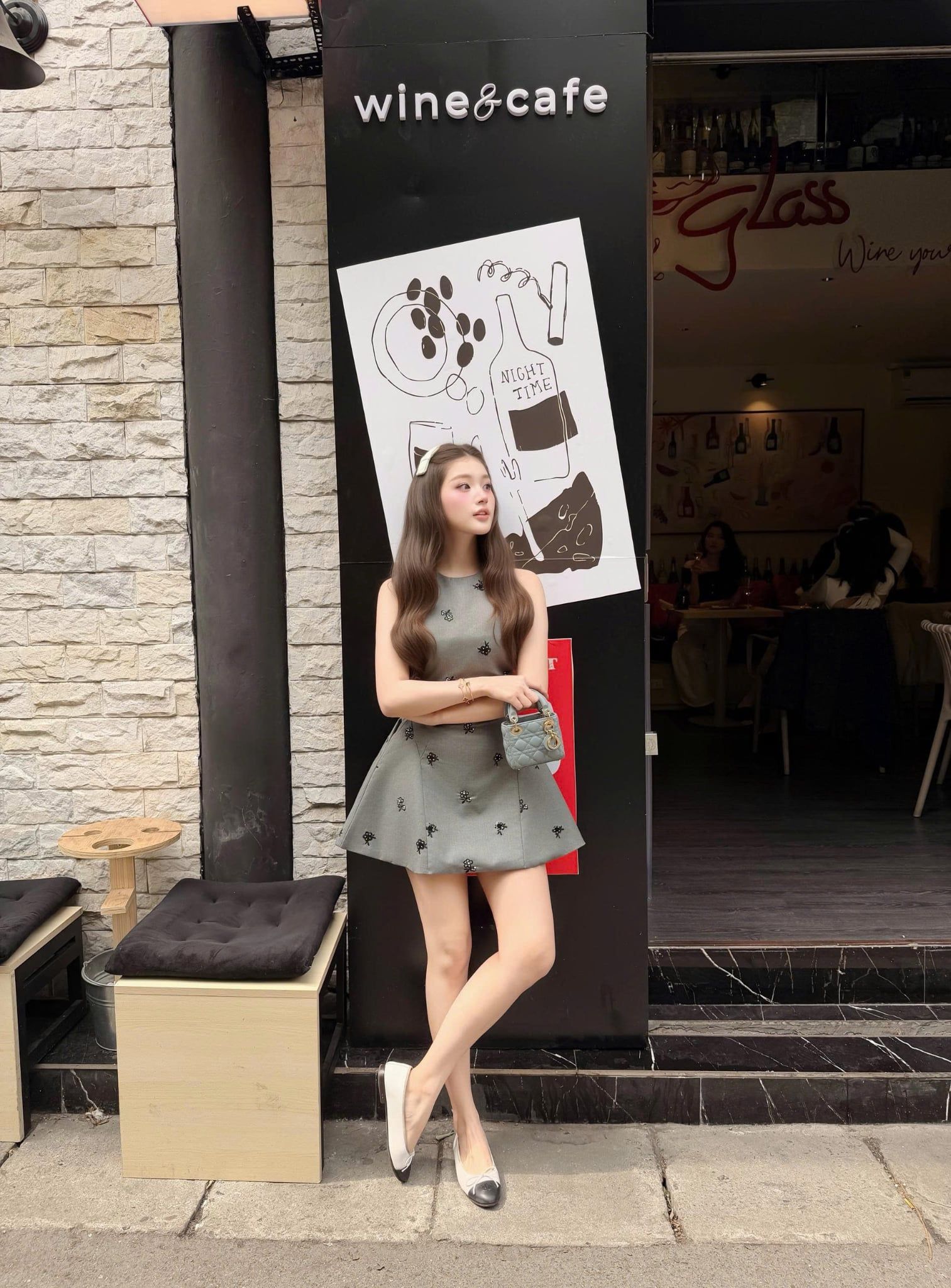 Váy tiệc mini cổ yếm Gray Embro Halter Mini Dress