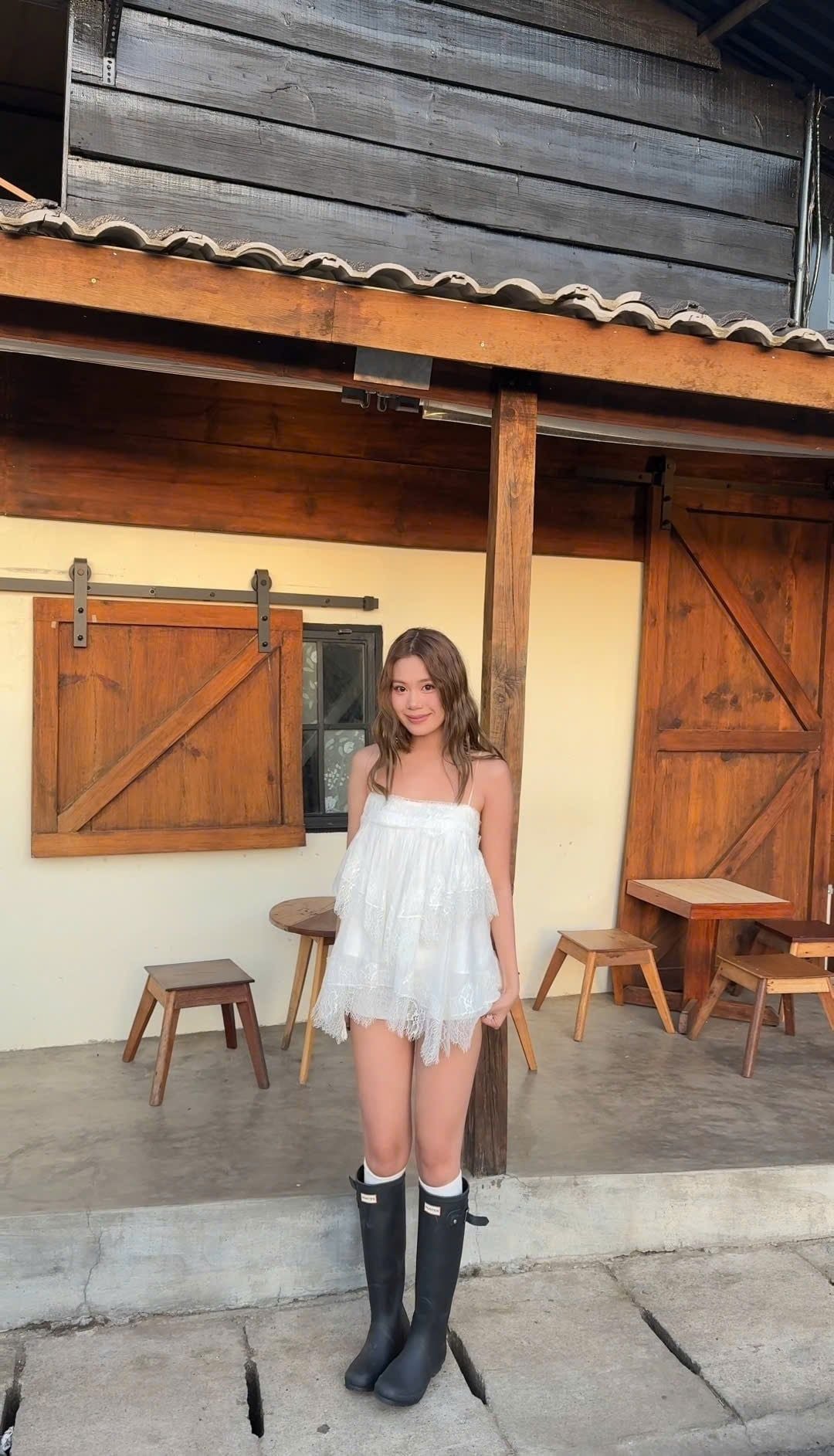 Áo 2 dây phối ren Lace Chiffon Cami Ruffled Top nhiều màu