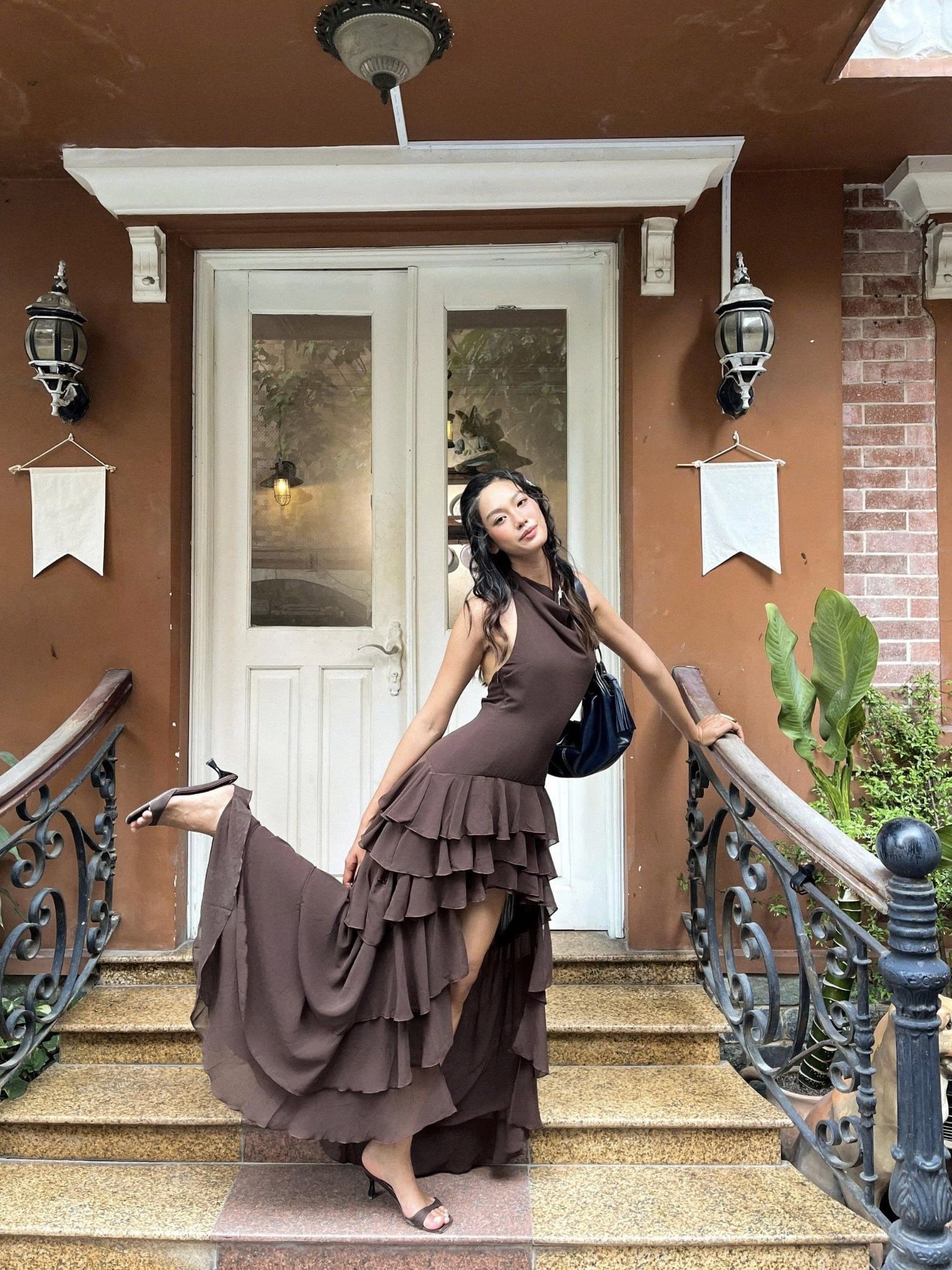 Váy maxi dáng yếm Brown Sheer Ruffle High Low Maxi Dress