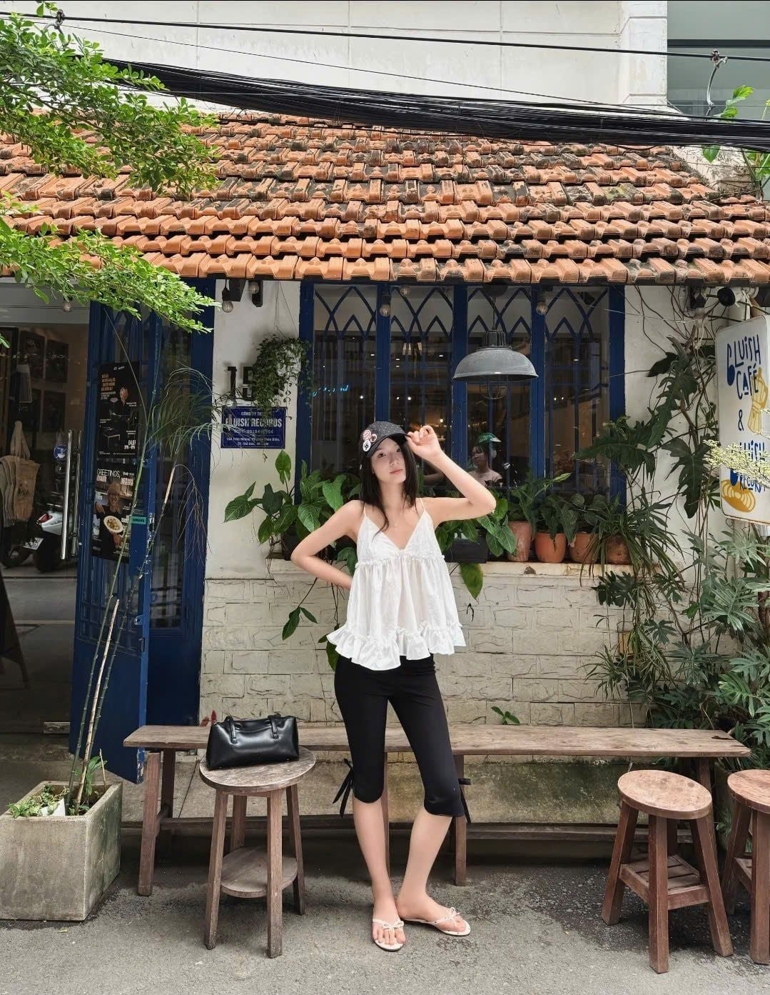 Áo Ruffled Cami Top nhiều màu
