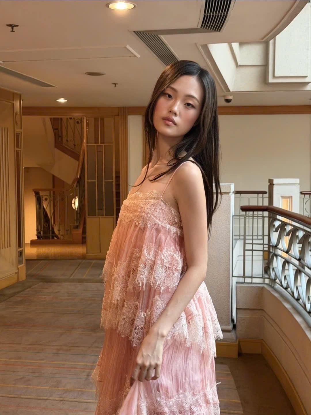 Váy maxi 2 dây Lace Chiffon Tiered Layered Maxi Dress nhiều màu