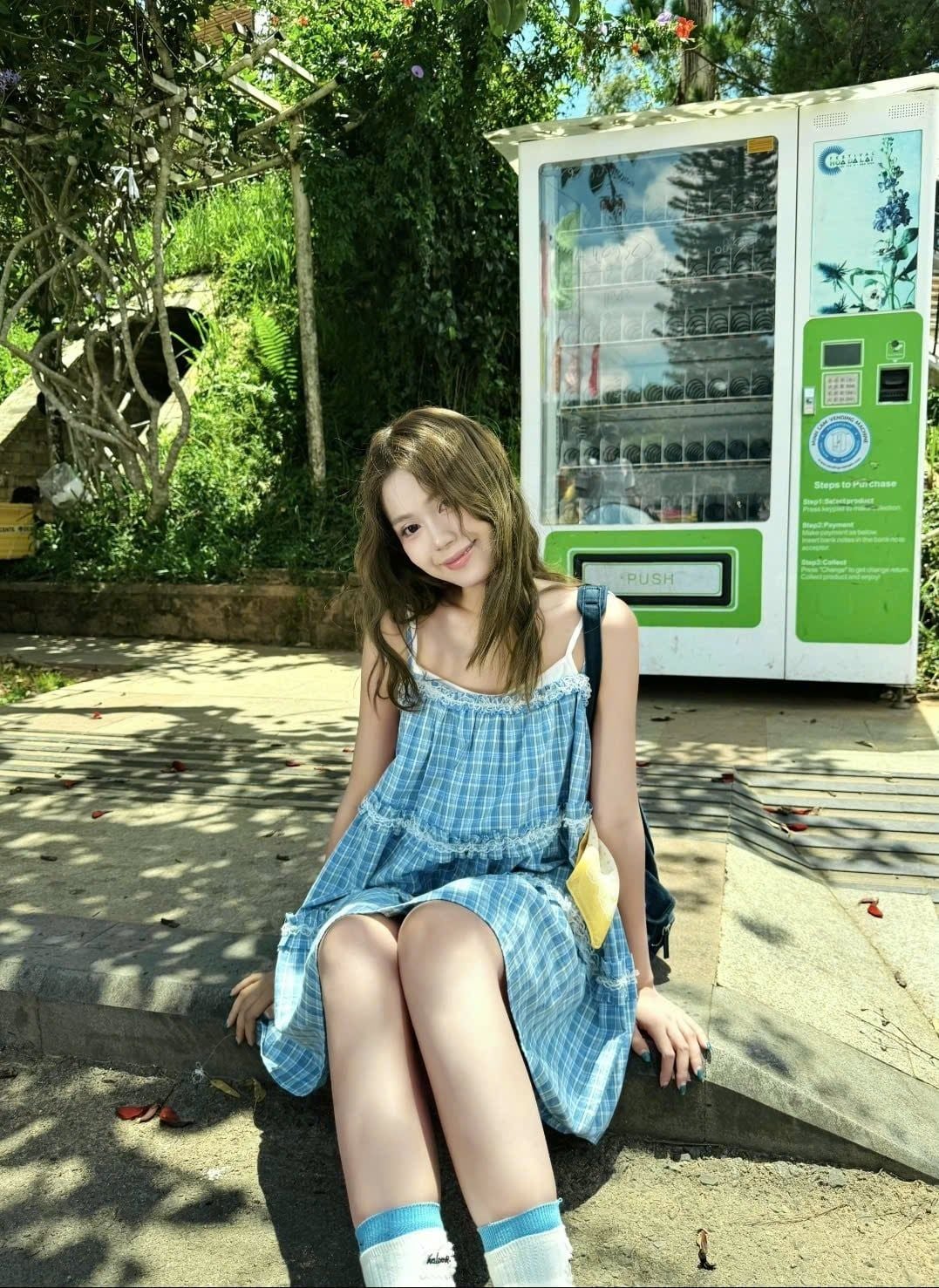 Váy hai dây caro nhún bèo Blue Plaid Kate Layered Mini Dress