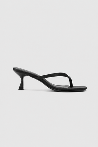 Giày cao gót xỏ ngón Black Slim Low Slip On Heels