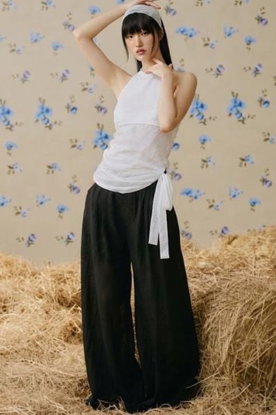  Áo yếm lụa phối cột eo White Sheer Ruched Halter Top 