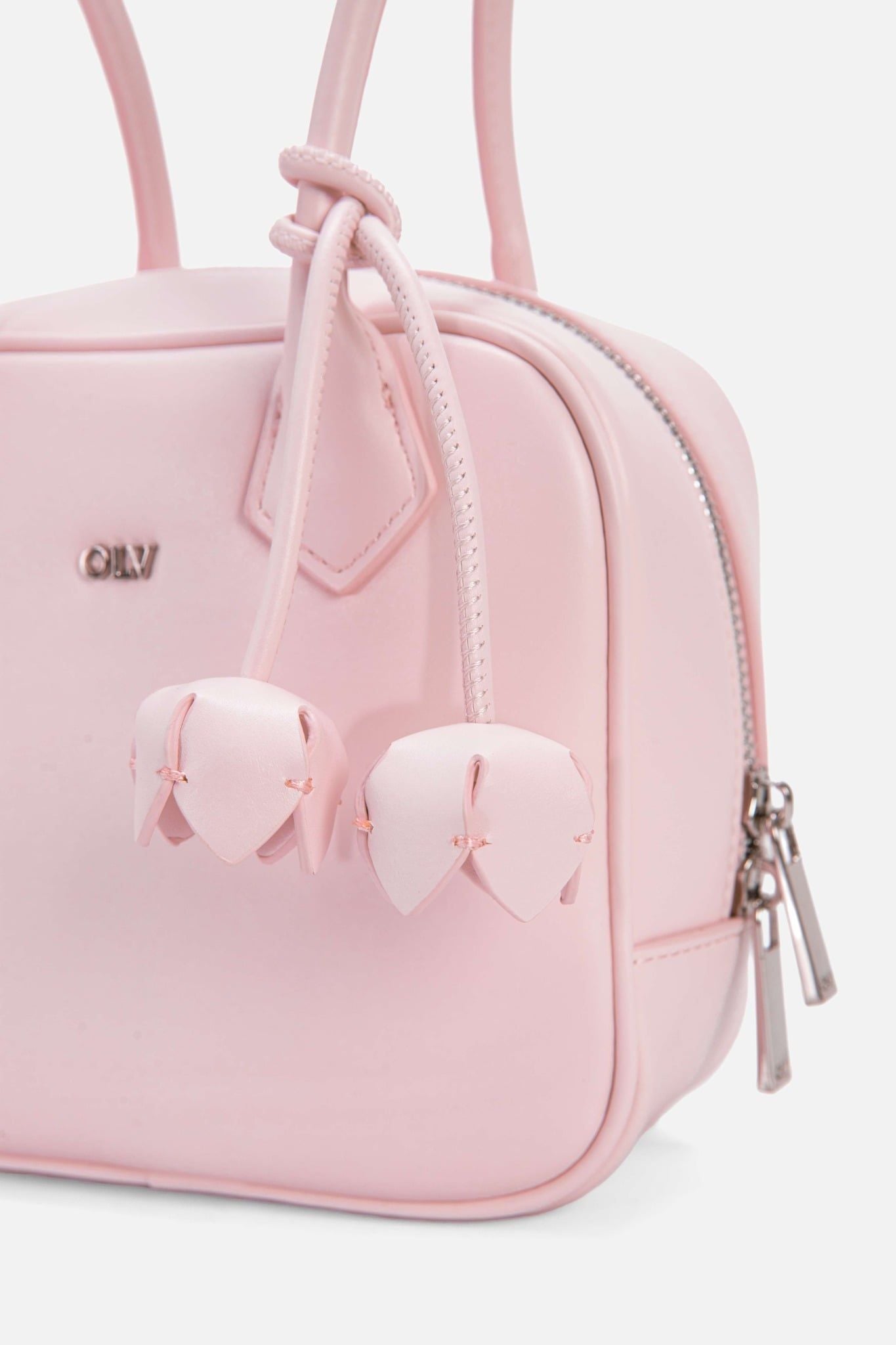 Túi xách da bóng dây hoa Glossy Leather Hand Bag