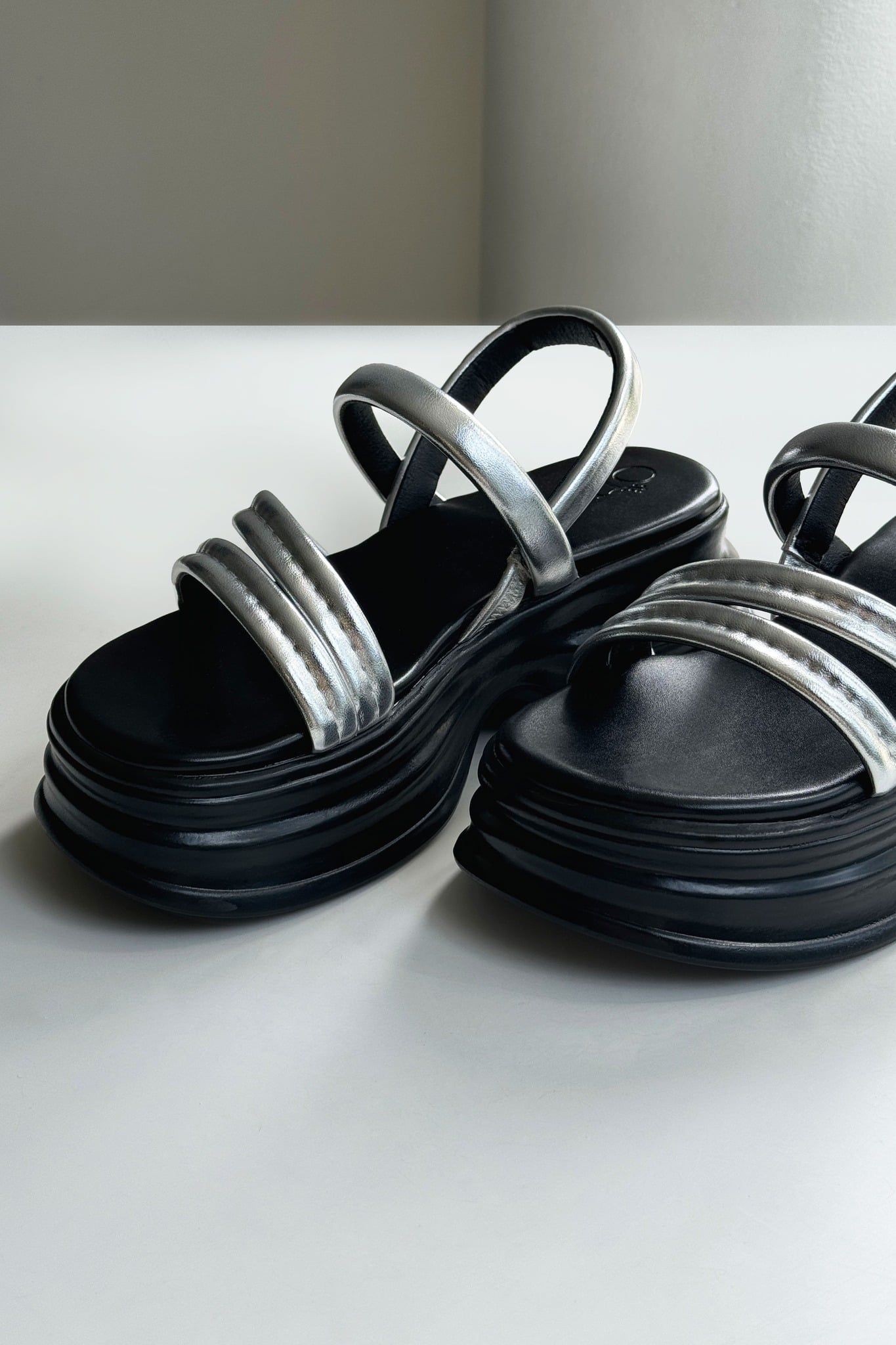Deasia Sandals nhiều màu