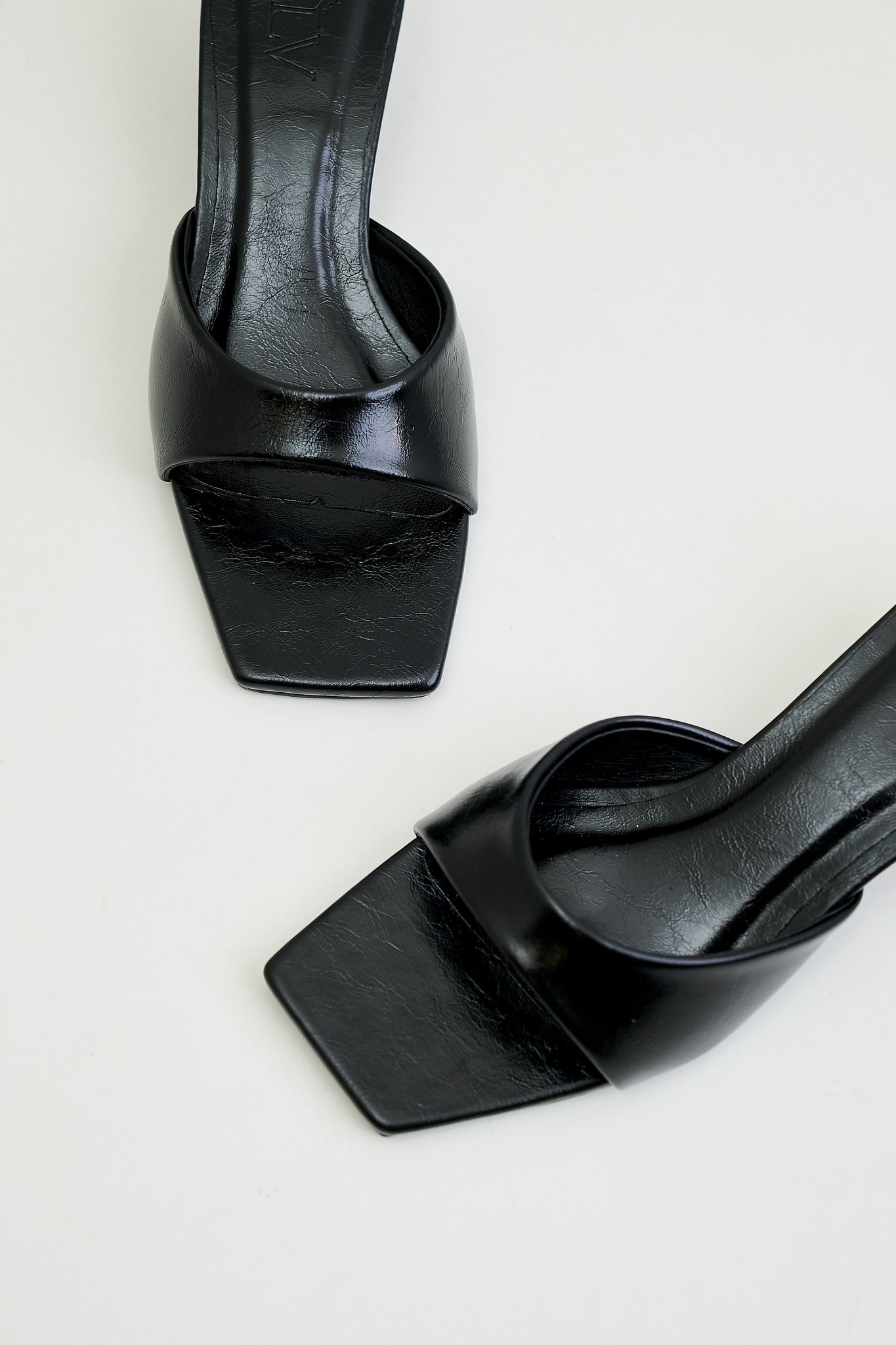 Eloa Heels nhiều màu