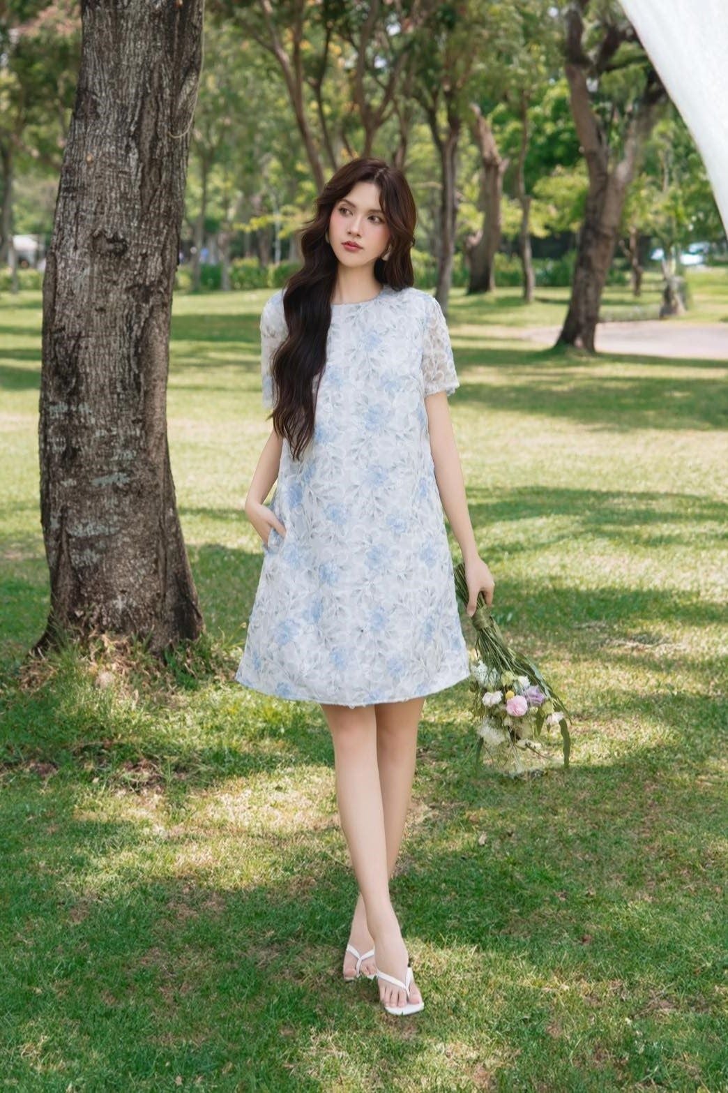 Váy cổ tròn dáng suông Taja Loose Dress nhiều màu