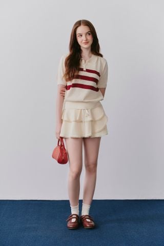 Áo dệt kim phối sọc Calais Red Striped Top