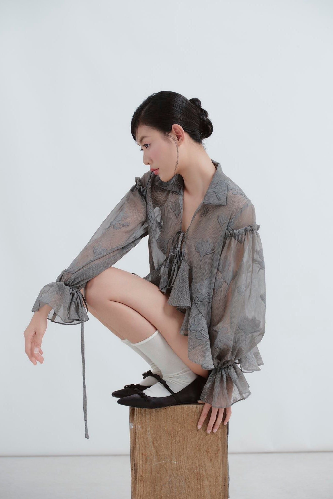 Áo voan tay dài Cynara Maxi Top nhiều màu