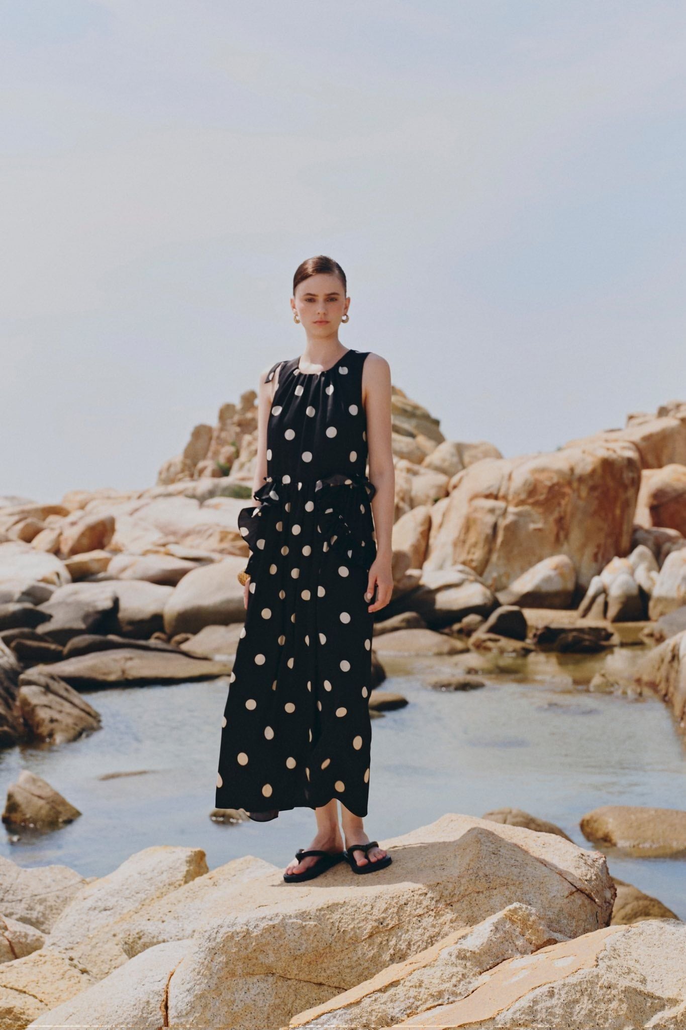 Váy maxi dáng suông Black Dot Loose Maxi Dress