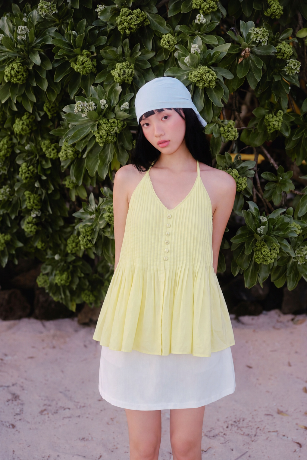 Áo cổ yếm Yellow Cotton Halter Neck Pleated Top