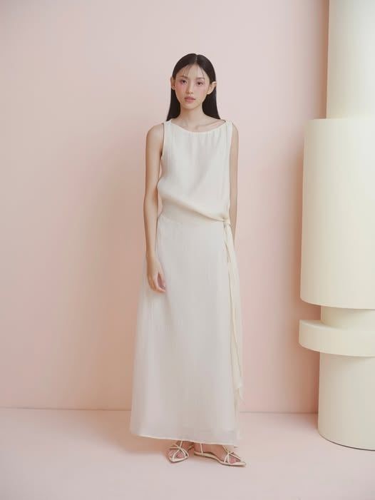 Set áo và chân váy Cream Muslin Tie Waist Set