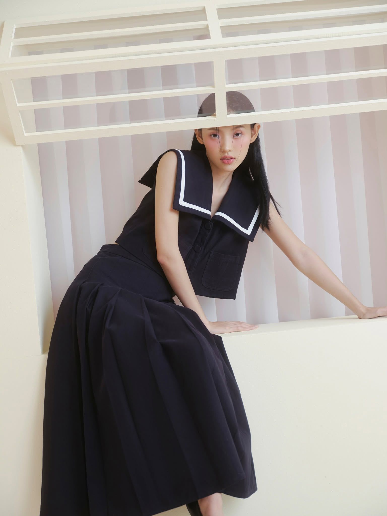 Chân váy Navy Pleated A Line Midi Skirt