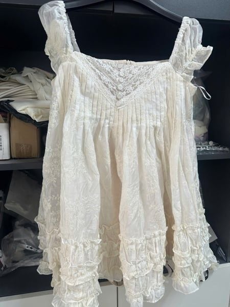 Váy Kate Ruffled Babydoll Dress nhiều màu