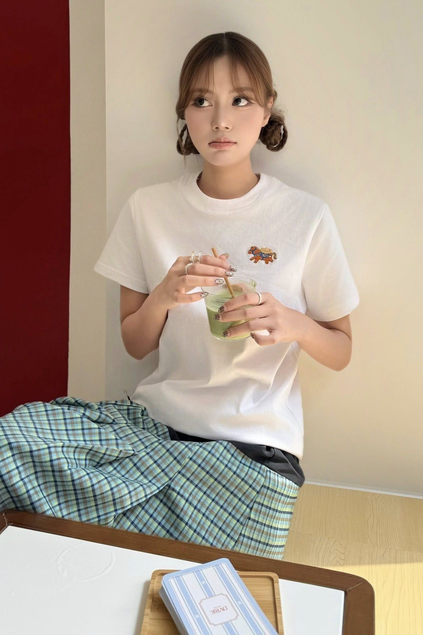 Áo thun thêu hình ngựa Cotton Horse Embro Tshirt nhiều màu