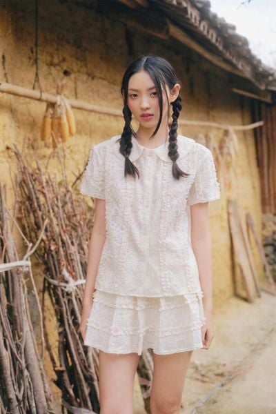  Set áo và chân váy váy kem Cream Lace Chiffon Fleur Collar Set 