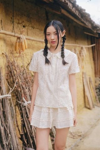 Set áo và chân váy váy kem Cream Lace Chiffon Fleur Collar Set