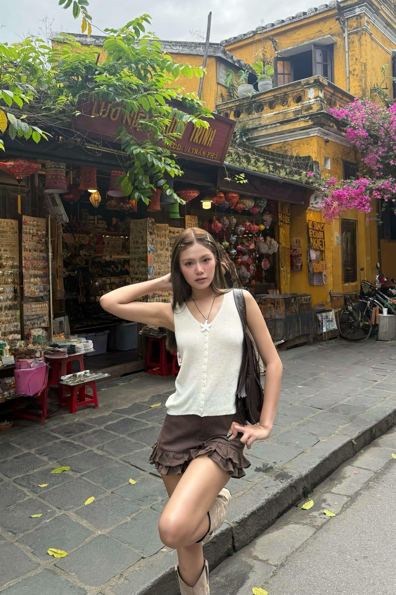 Quần short phối bèo Kaki Polka Dot Ruffle Shorts nhiều màu