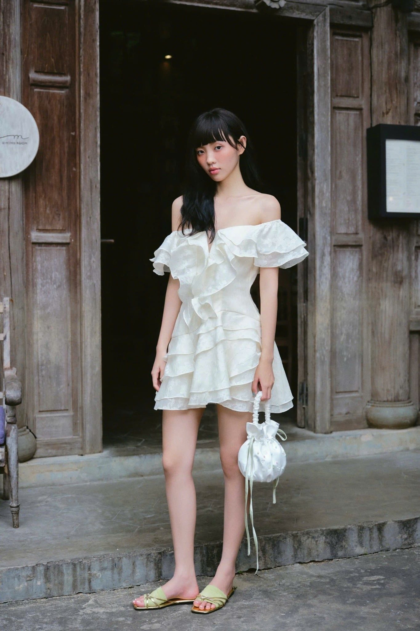Váy hoa trễ vai Ianthe Fleur Dress nhiều màu