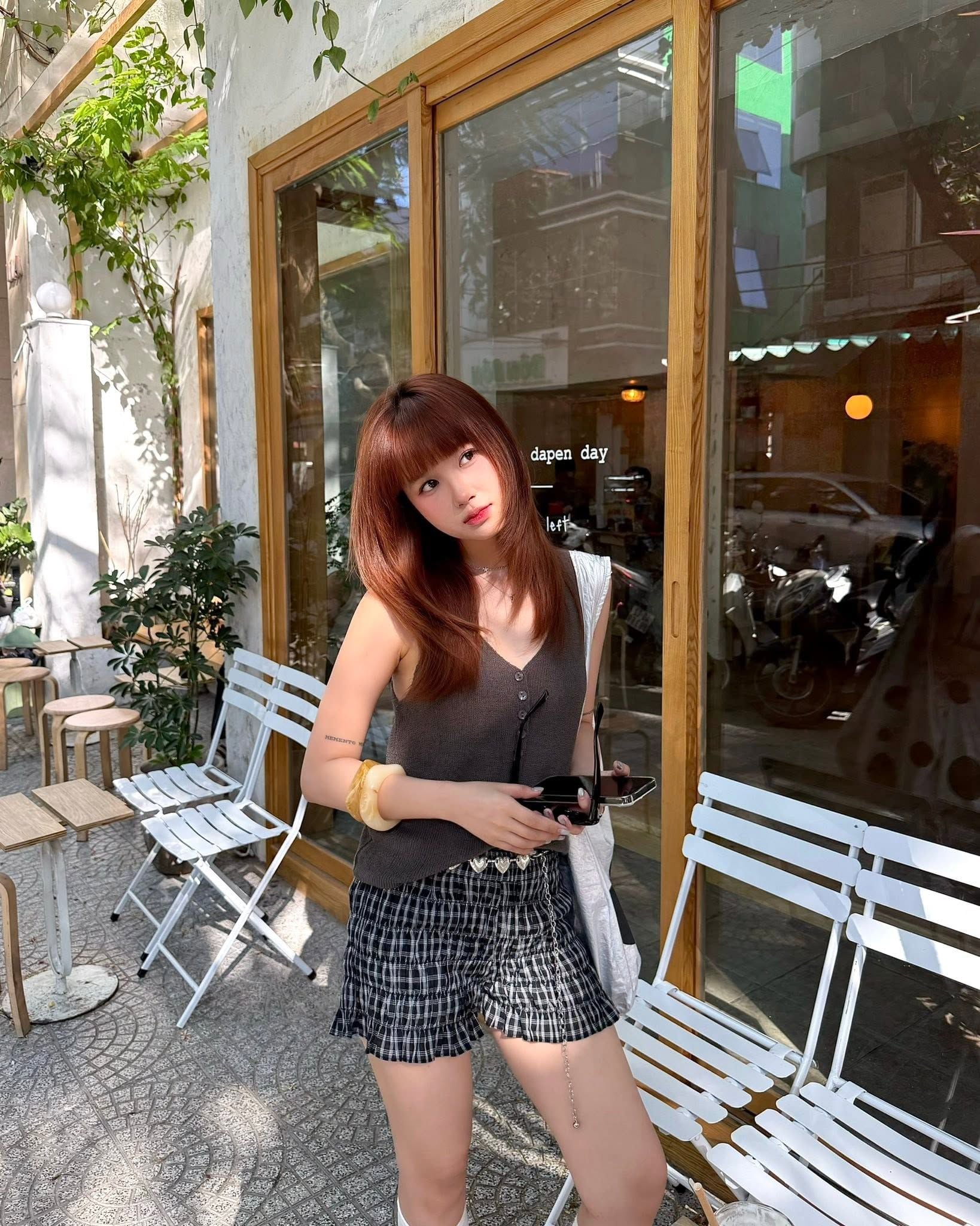Quần short chun Cotton Checked Ruffle Shorts nhiều màu