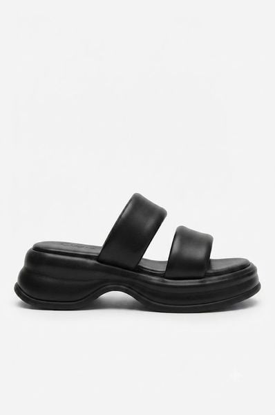  Betsy Black Sandals 