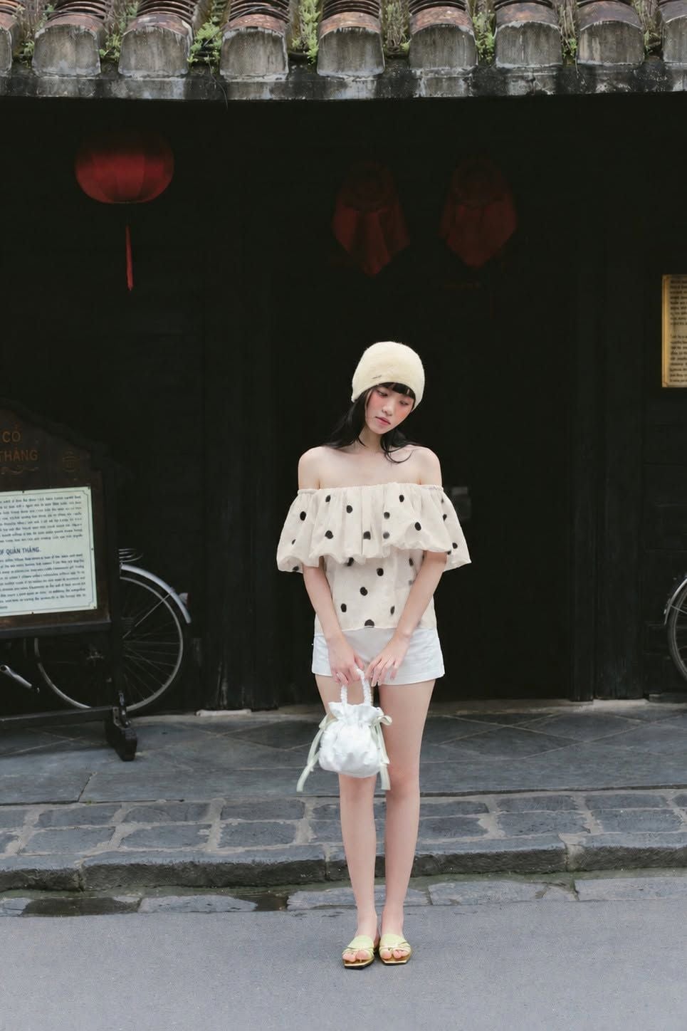 Áo hoa trễ vai Hansel Top nhiều màu
