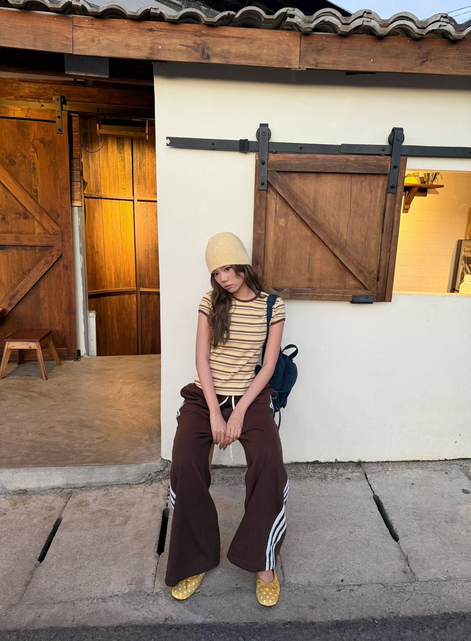 Quần ống rộng thể thao form suông Choco Wide Leg Drawstring Pants