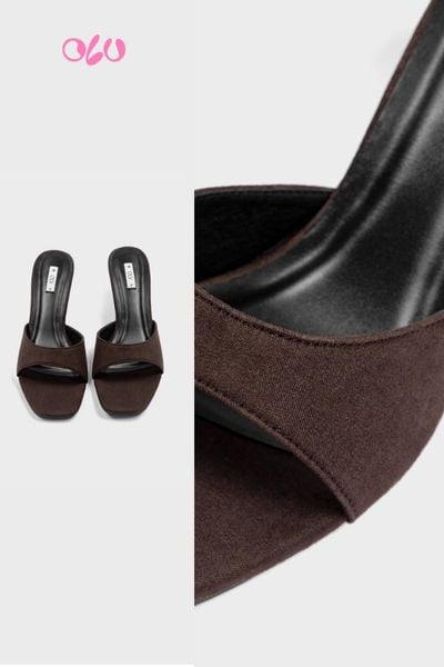  Poema Heels in Brown 