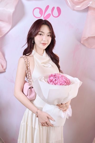  White Silky Halter Neck Tiered Dress 