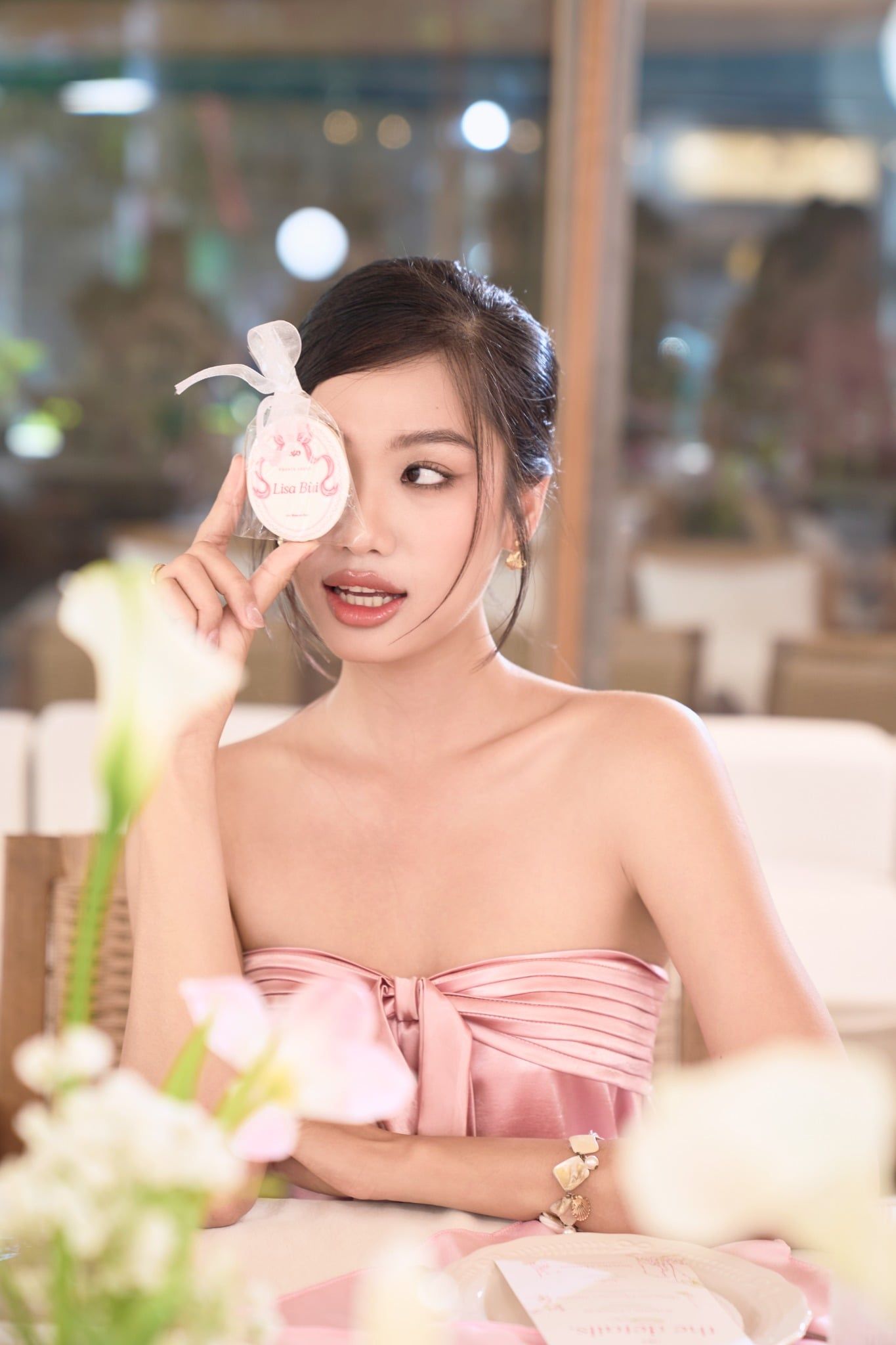 Váy cúp ngực lụa Pink Satin Bow Strapless Mini Dress