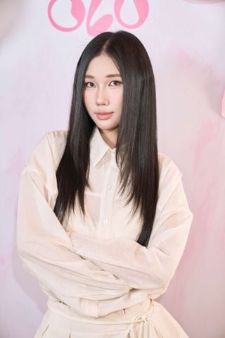 Set áo liền quần Cream Double Layered Belted Set