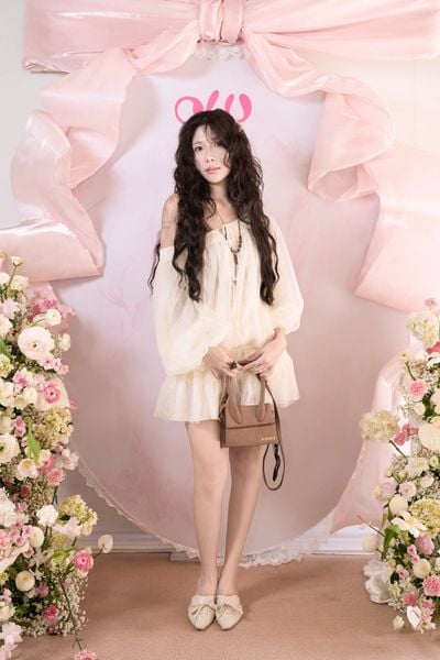  Váy tiệc dáng bí trễ vai Ivory Chiffon Off Shoulder Puff Mini Dress 