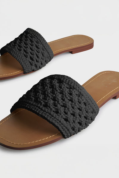  Cyra Slippers in Black 