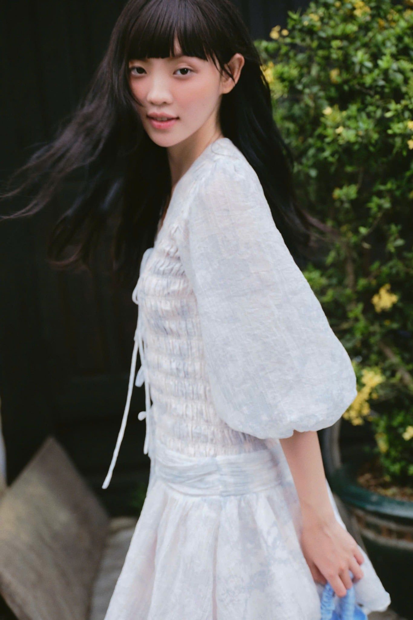 Váy hoa cổ V tay dài Abigail Dress nhiều màu