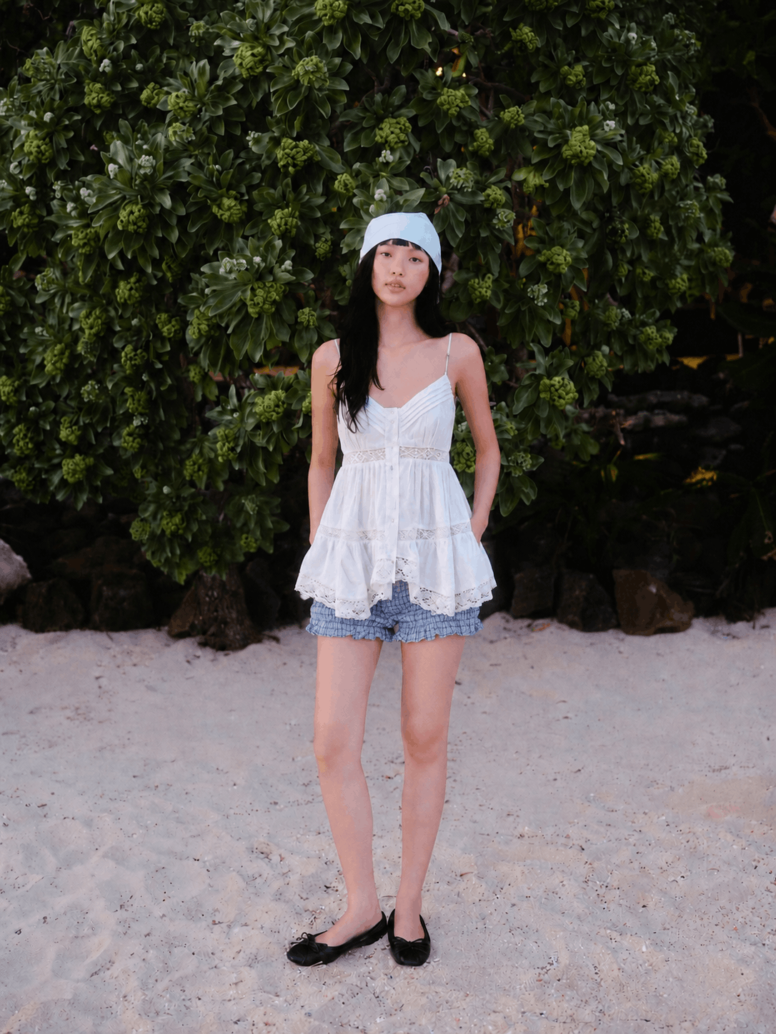 Áo hai dây White Cotton Cami Pleated Ruffled Top
