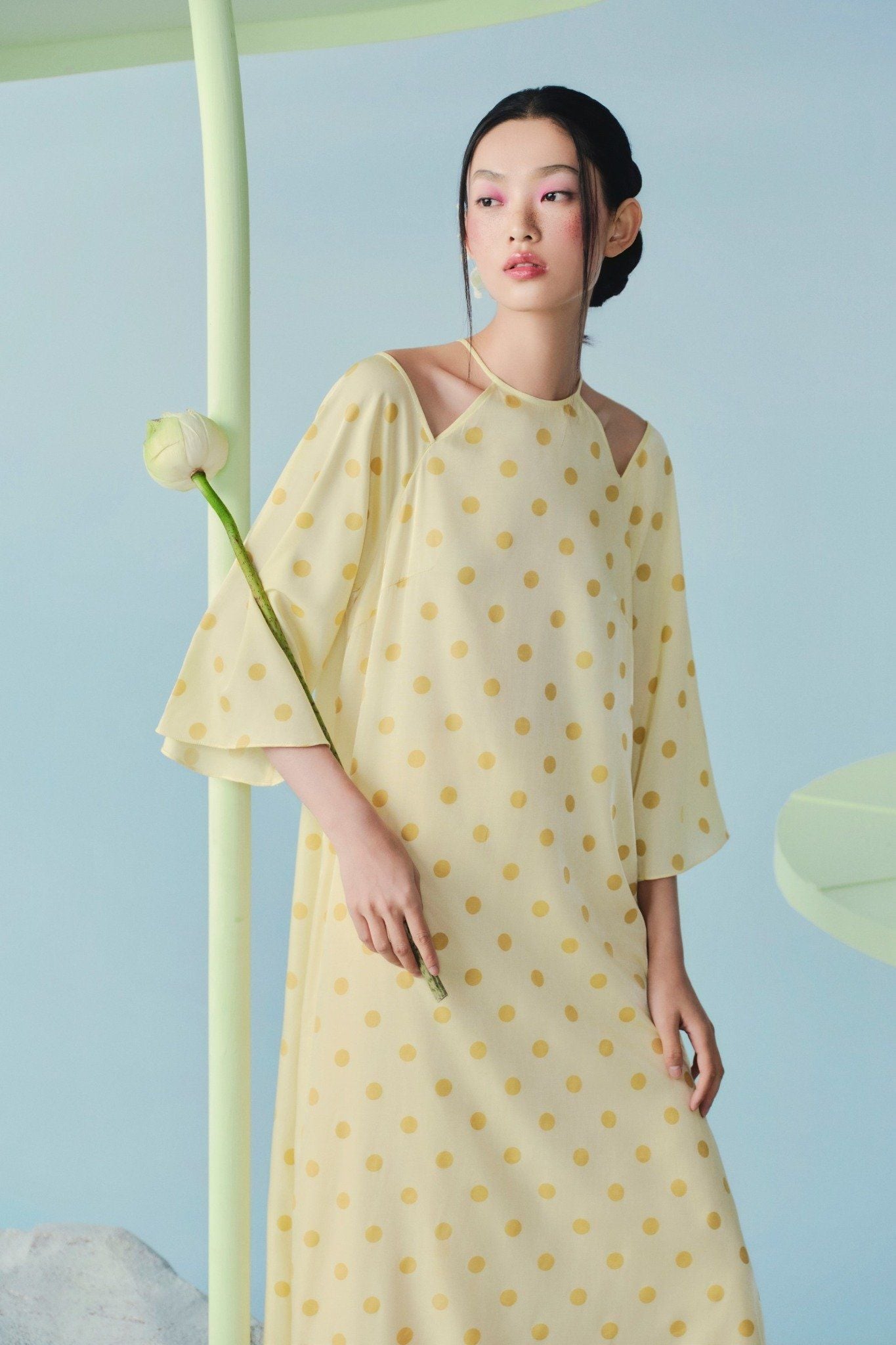 Áo Dài Tuyền Khuê (Không kèm quần)