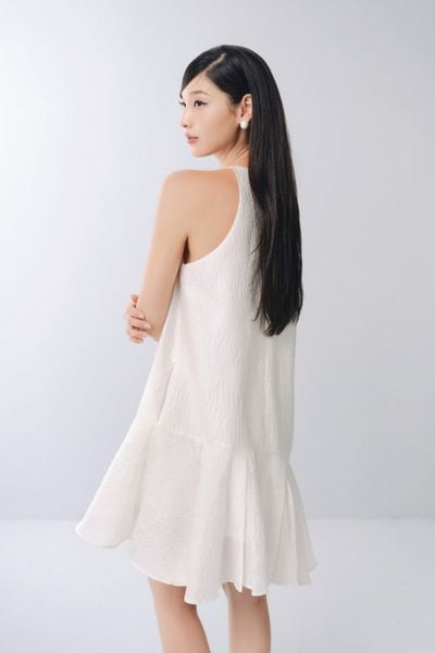  Váy cổ yếm suông Gretel Dress 