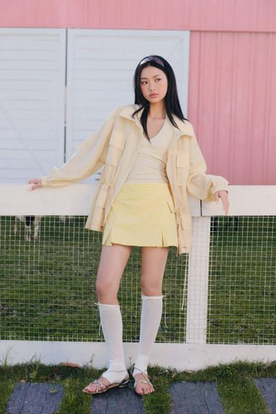  Áo khoác nhiều túi Yellow Kate Drawstring Zipper Pocket Jacket 